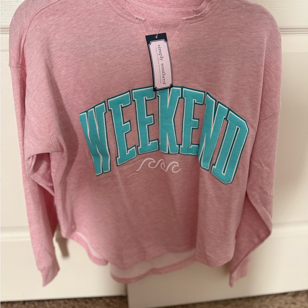 Simply Southern “WEEKEND” Pink Long Sleeve Graphic Sweatshirt - Size S
